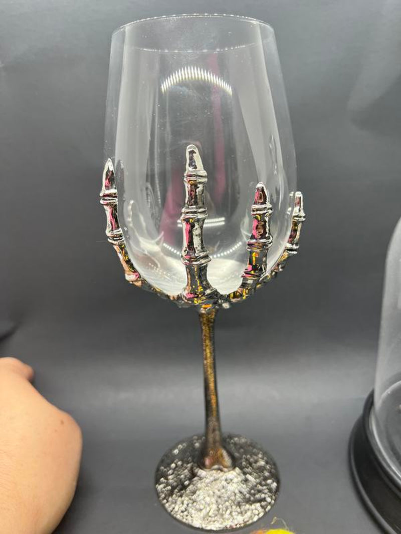 Halloween Wine Glass. Skeleton Skull Glass, Gothic Wine Glass, Halloween Party, Fall Party Home Decor, Halloween Glass,