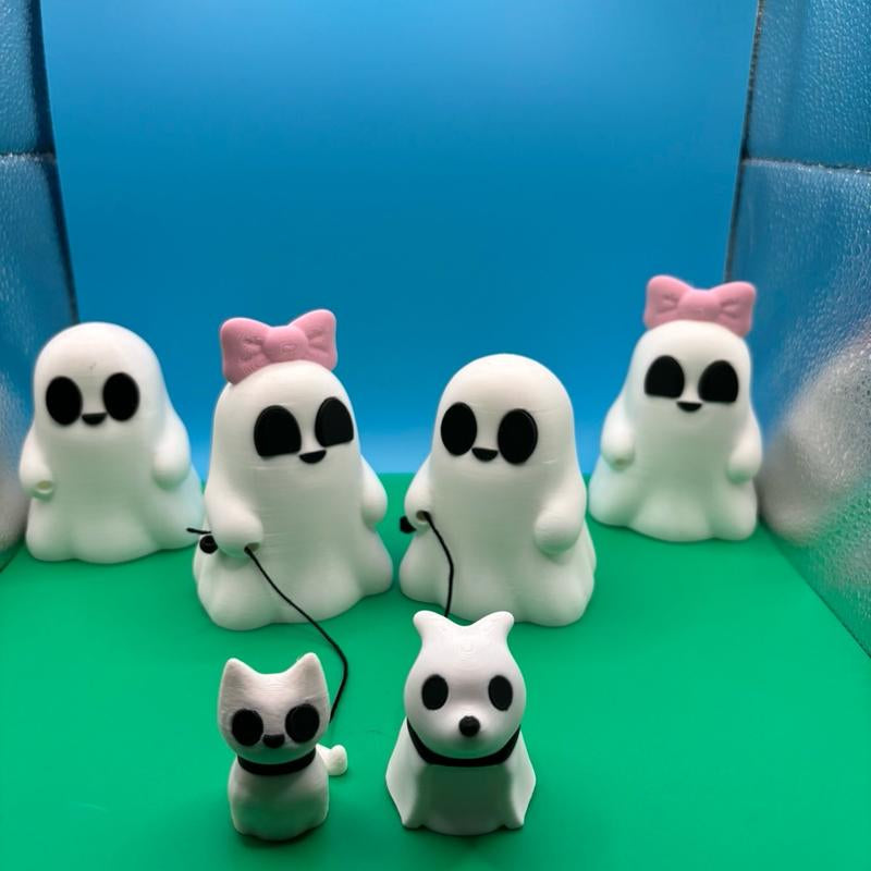 Cute Ghosts with Ghost Pets 3D Printed Figurines