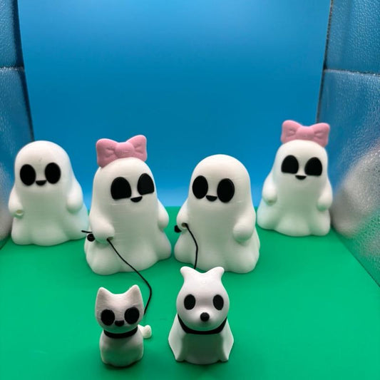 Cute Ghosts with Ghost Pets 3D Printed Figurines